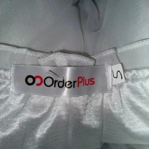 OC Order Plus Super feminine Long nylon nightgown never worn Sized Small - Picture 8 of 8